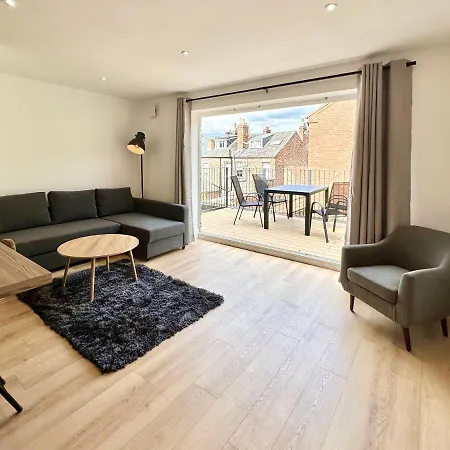 Fountain Apartment No 4 With Free Parking York Exterior photo